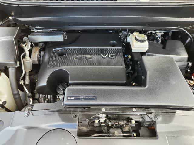 Used 2015 INFINITI QX60 FWD w/ Deluxe Touring Package image 9