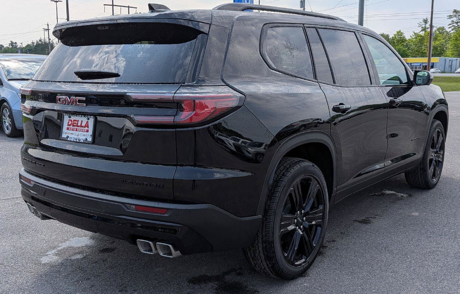 New 2026 GMC Acadia Elevation w/ Black Edition AWD/4WD image 7