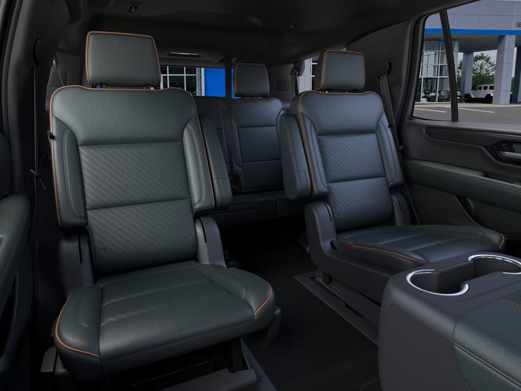New 2026 GMC Yukon AT4 w/ AT4 Premium Package AWD/4WD image 18