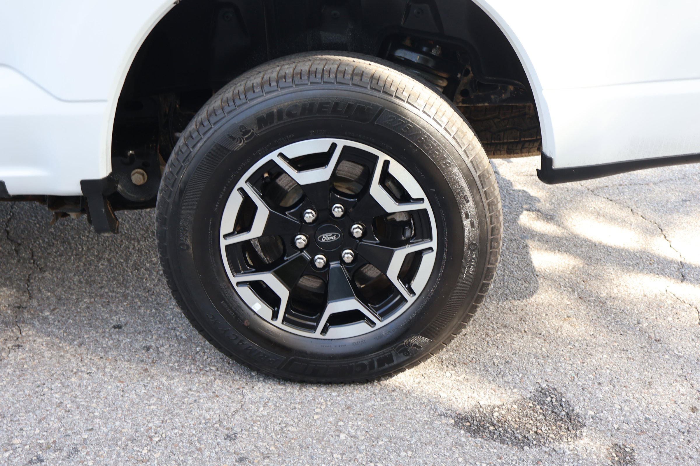 Used 2022 Ford F150 Lightning Pro image 12