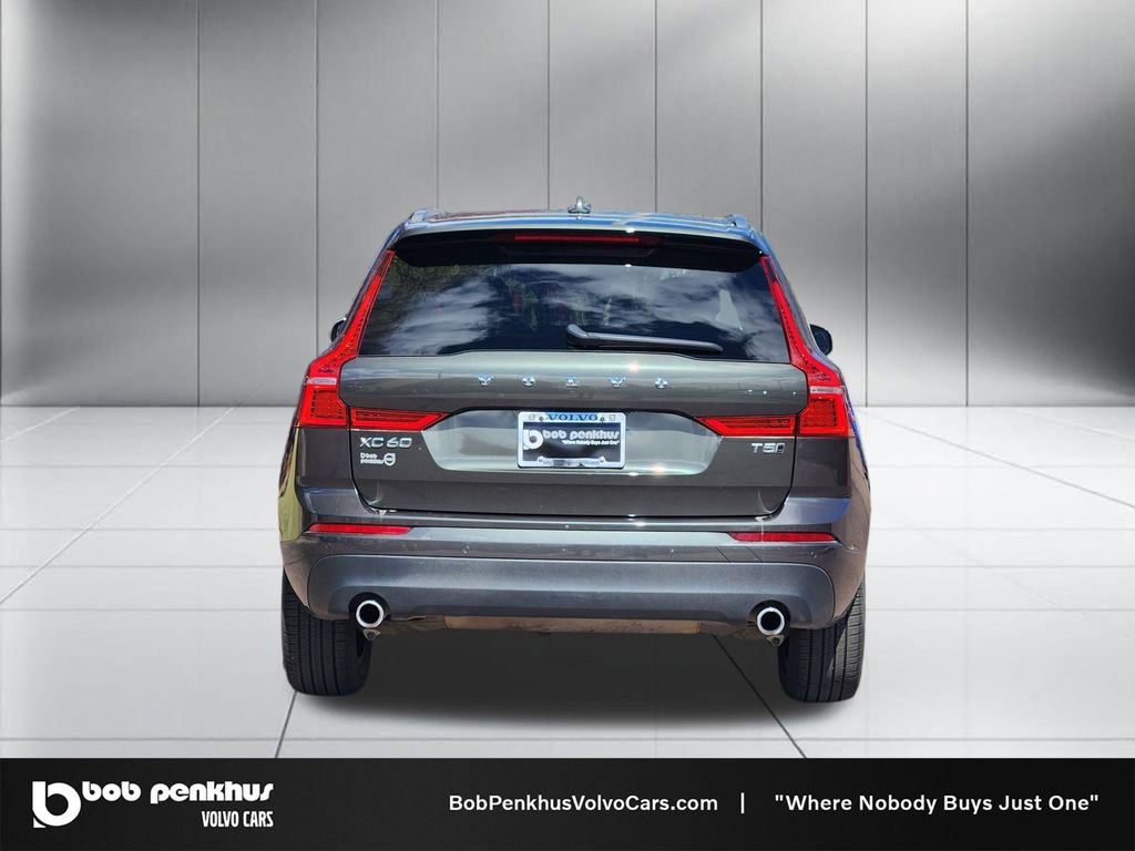 Used 2021 Volvo XC60 T5 Momentum image 26