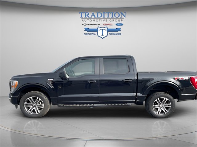 Used 2022 Ford F150 XL w/ STX Appearance Package image 2