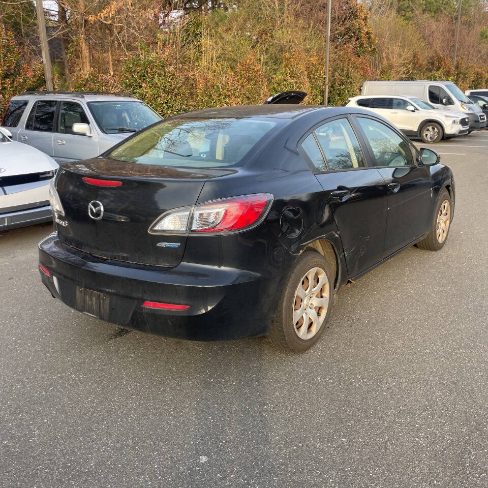 Used 2013 MAZDA MAZDA3 i Sport FWD image 6