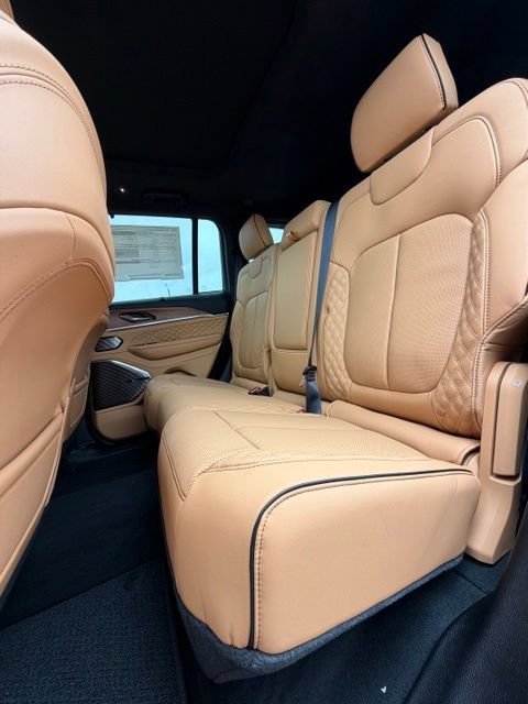 New 2027 Jeep Grand Cherokee Summit AWD/4WD image 11