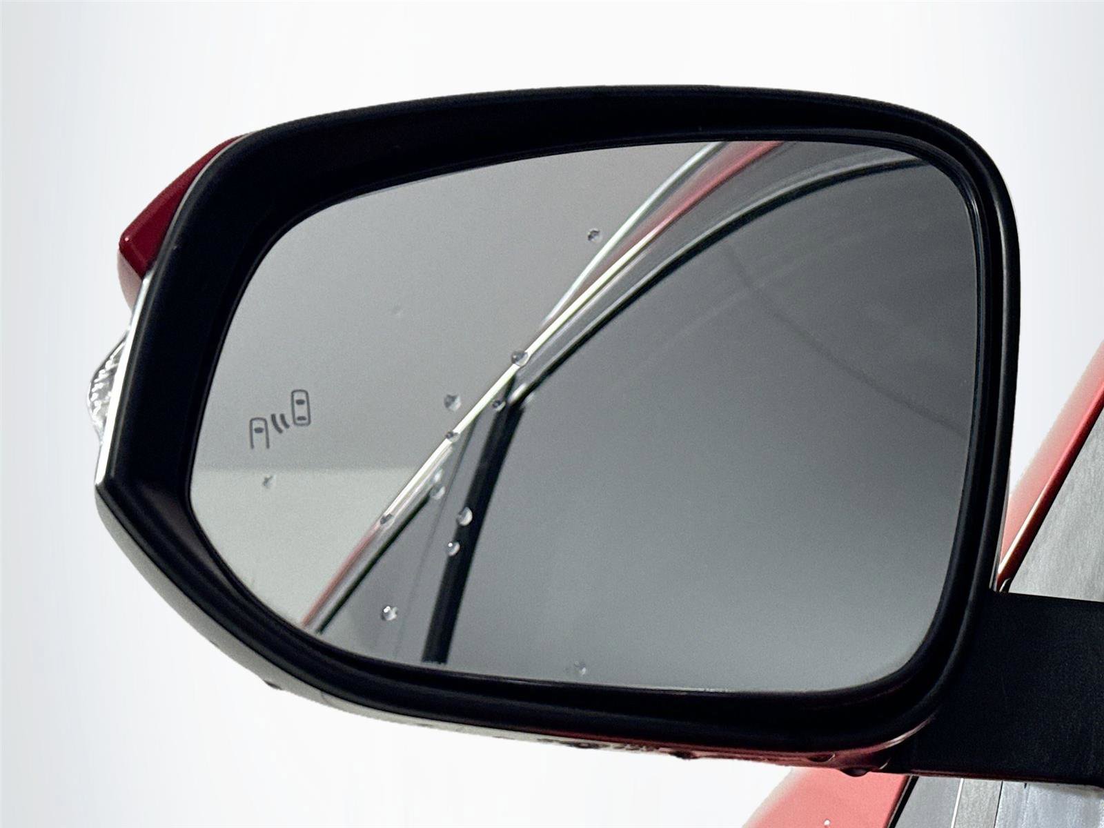 Used 2017 Toyota RAV4 XLE image 5
