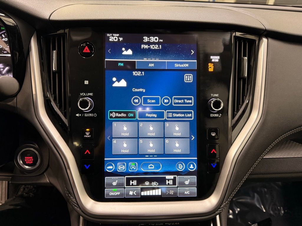 Used 2025 Subaru Outback Premium image 16