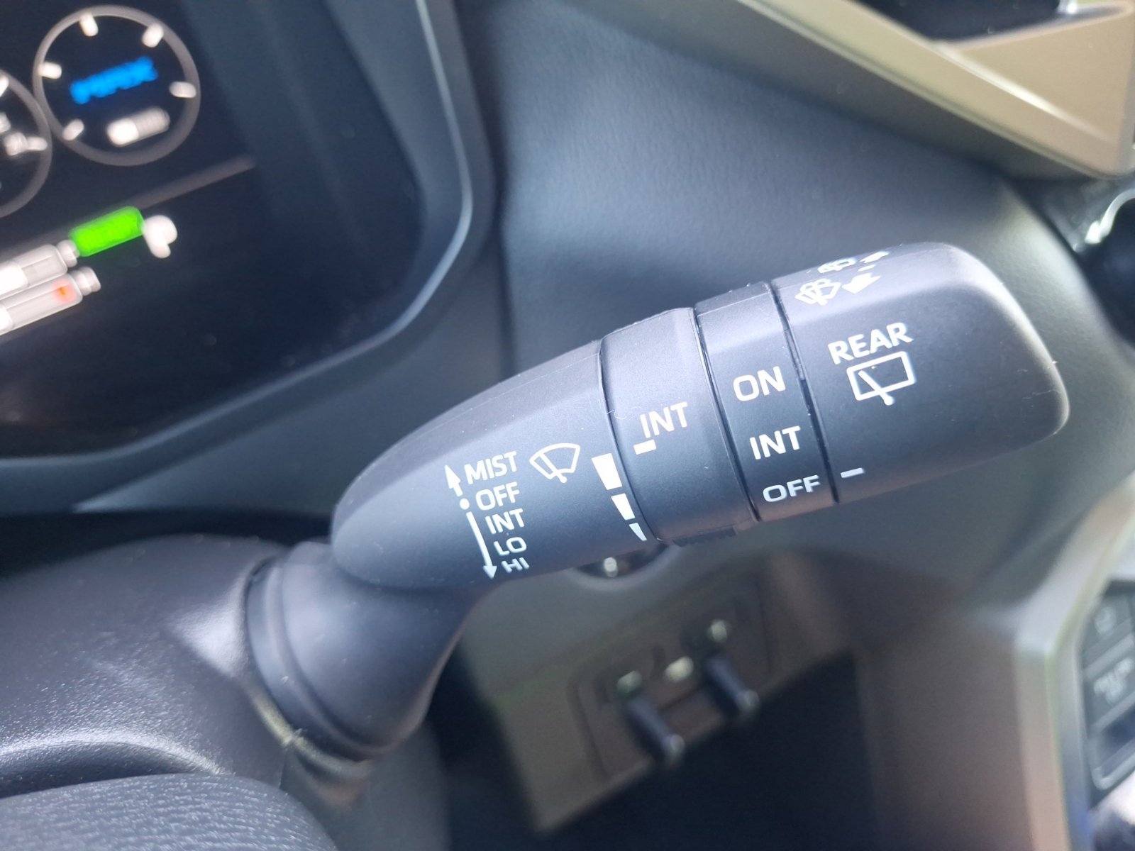 Used 2025 Toyota Sequoia Limited AWD/4WD image 22