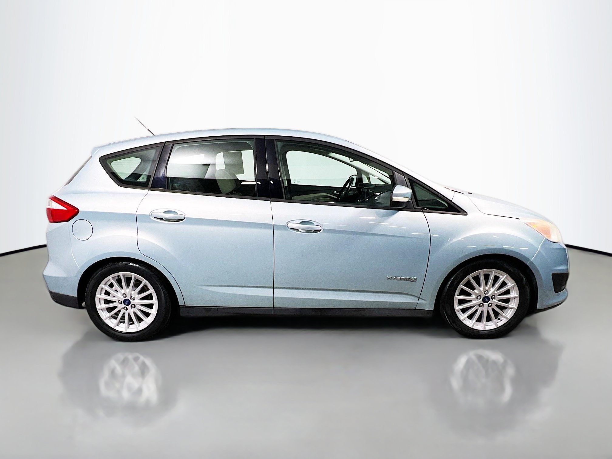 Used 2013 Ford C-MAX SE FWD image 3