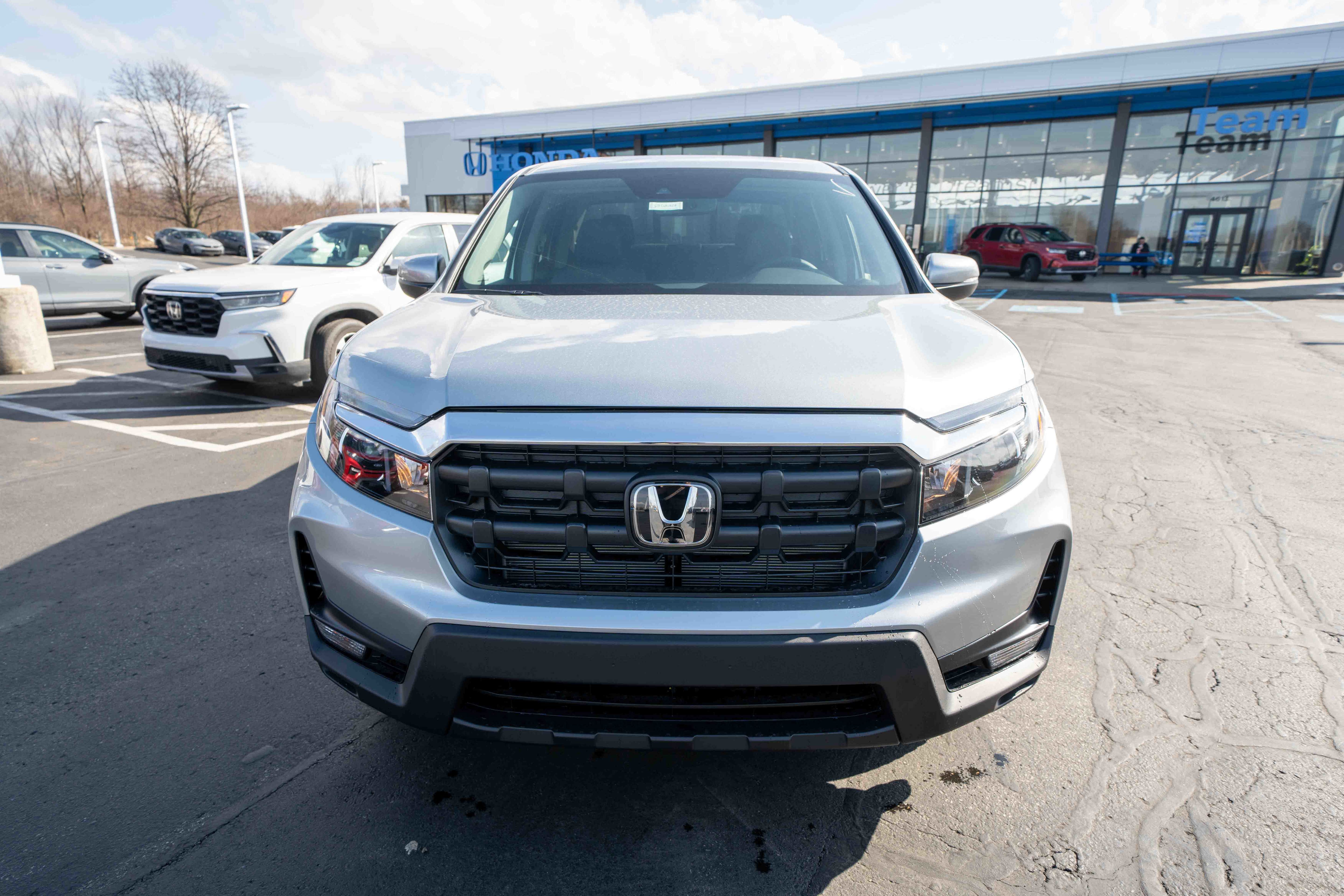 New 2026 Honda Ridgeline RTL image 2