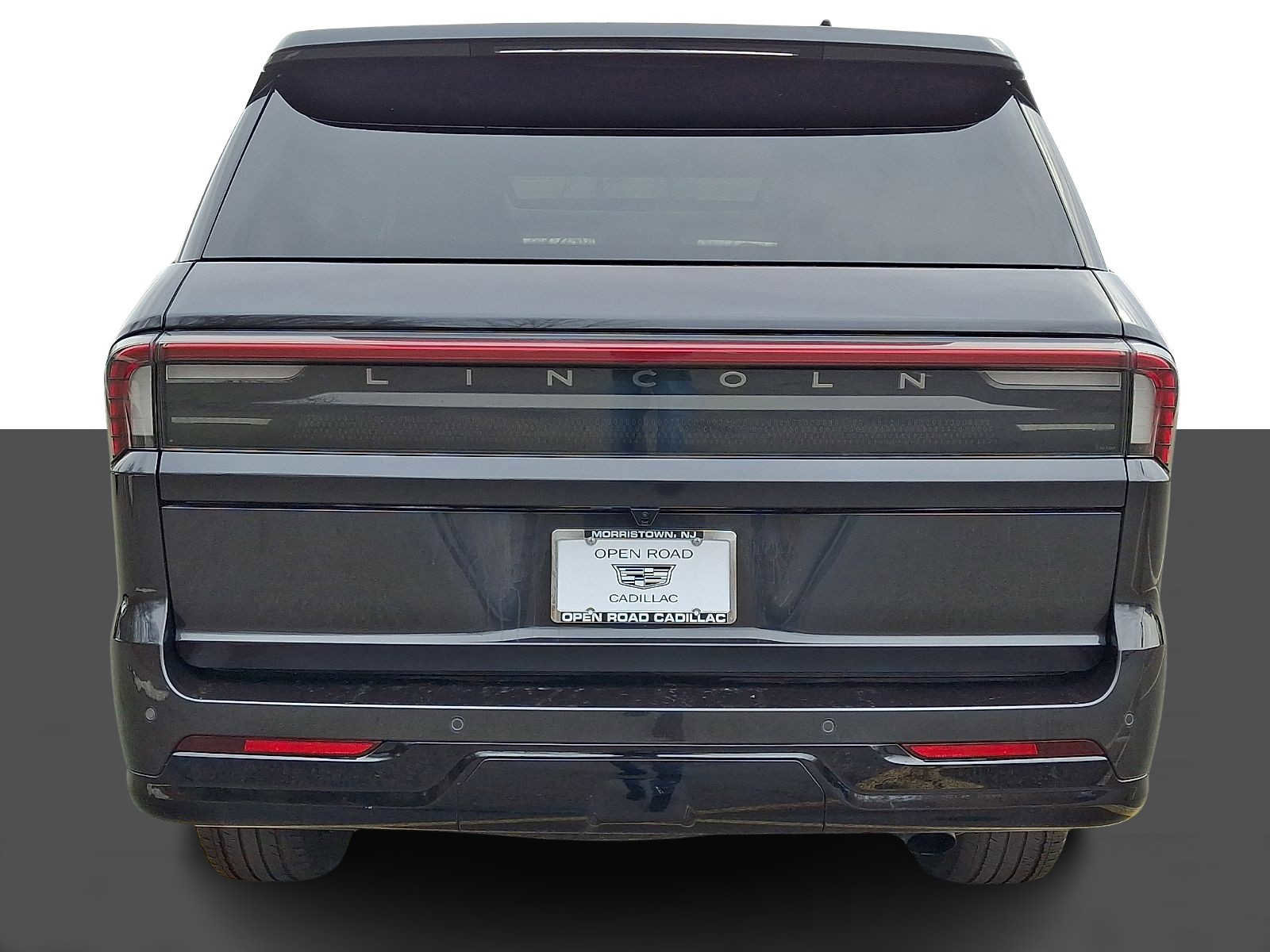 Used 2025 Lincoln Navigator Reserve image 5