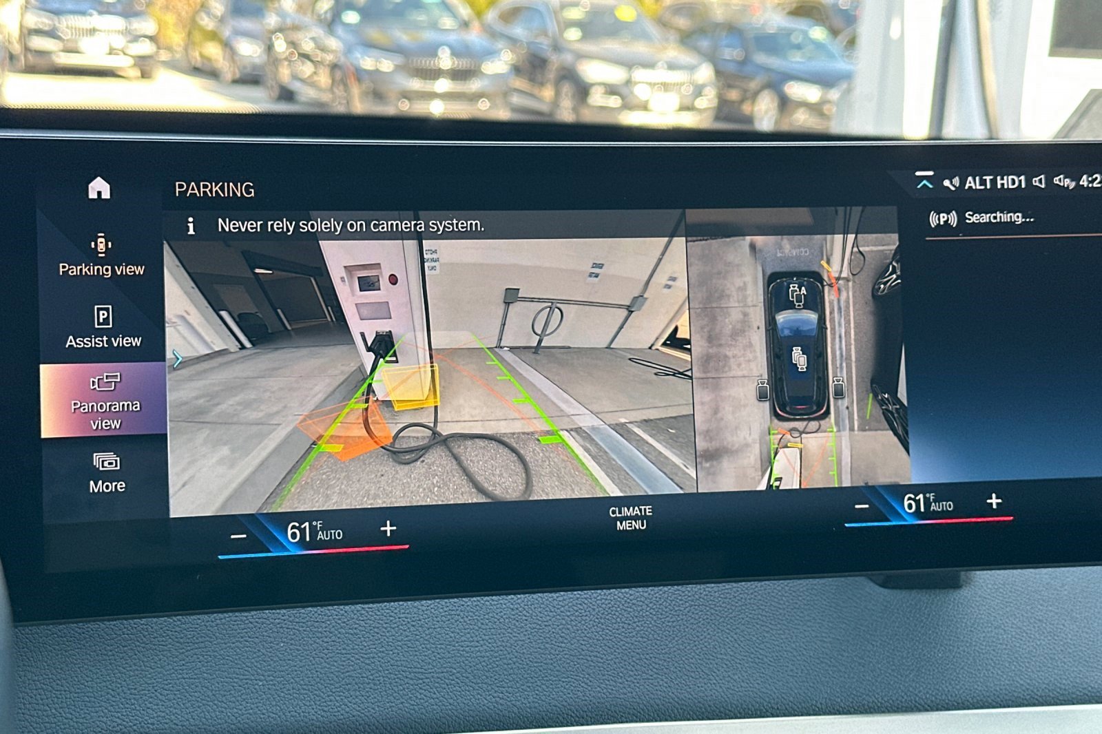 Certified 2023 BMW iX xDrive50 w/ Premium Package image 24