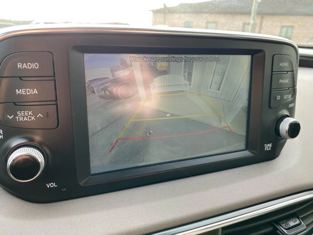 Used 2020 Hyundai Santa Fe SE w/ Cargo Package image 18