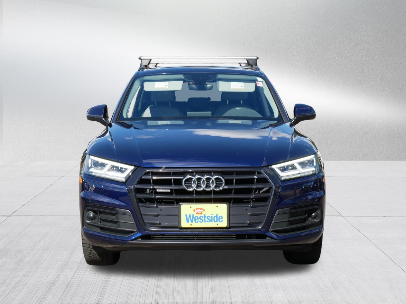 Used 2020 Audi Q5 2.0T Premium Plus w/ Premium Plus Package AWD/4WD image 2