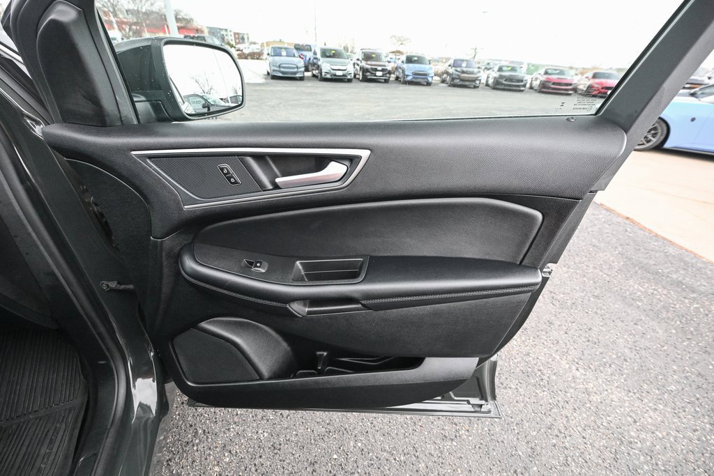 Certified 2024 Ford Edge SEL w/ Convenience Package image 24