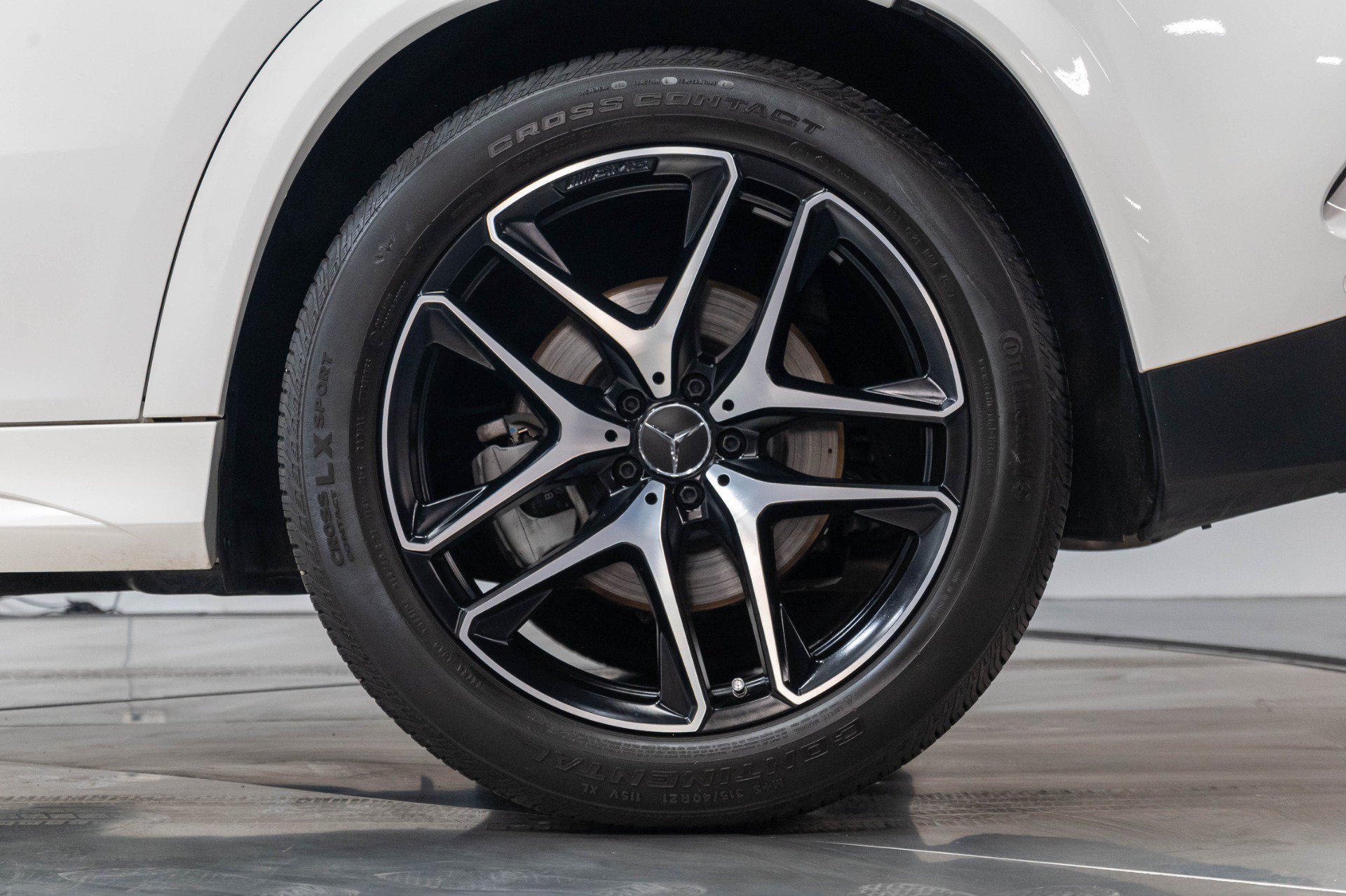 Used 2024 Mercedes-Benz GLE 53 AMG 4MATIC Coupe image 48