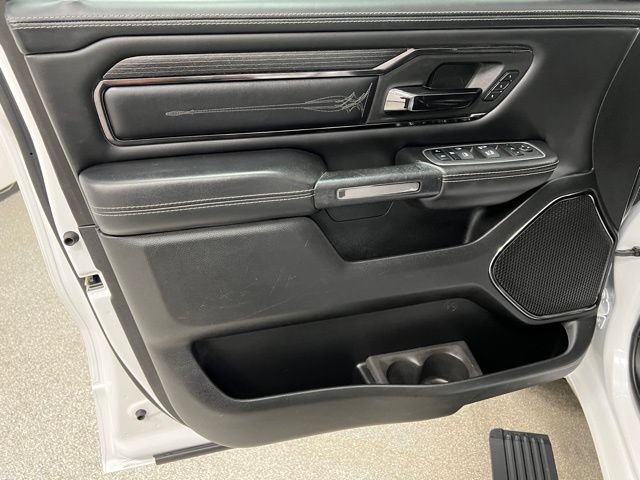 Used 2022 RAM 1500 Limited w/ Body-Colour Bumper Group AWD/4WD image 22