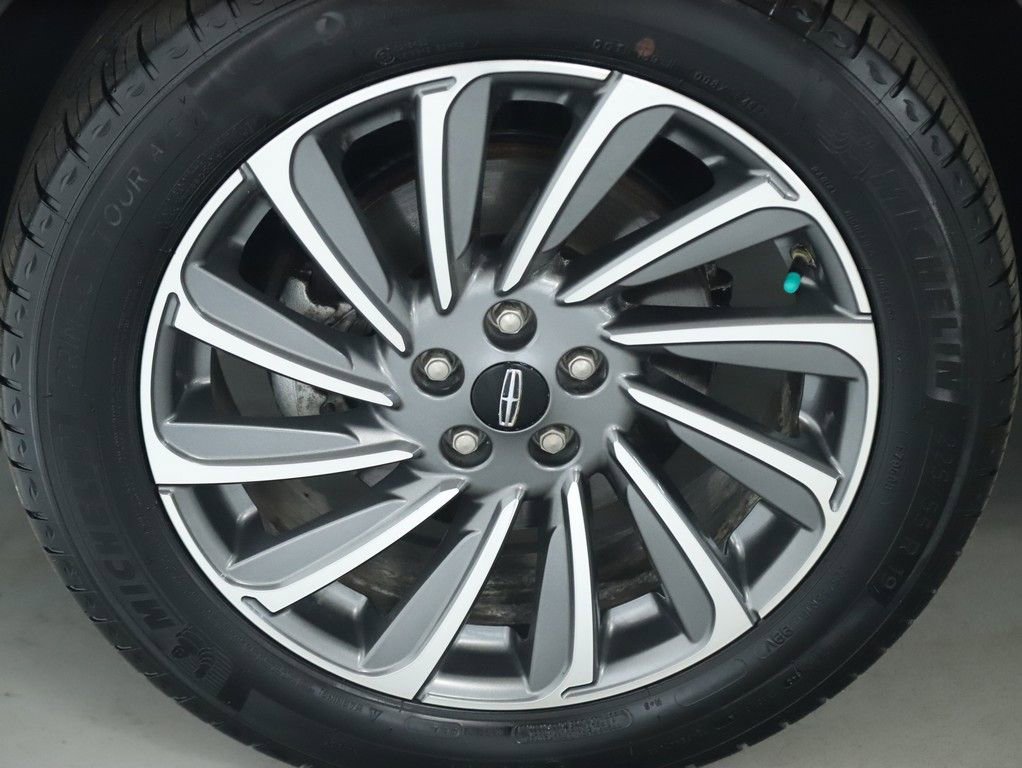 Certified 2023 Lincoln Corsair Reserve image 37