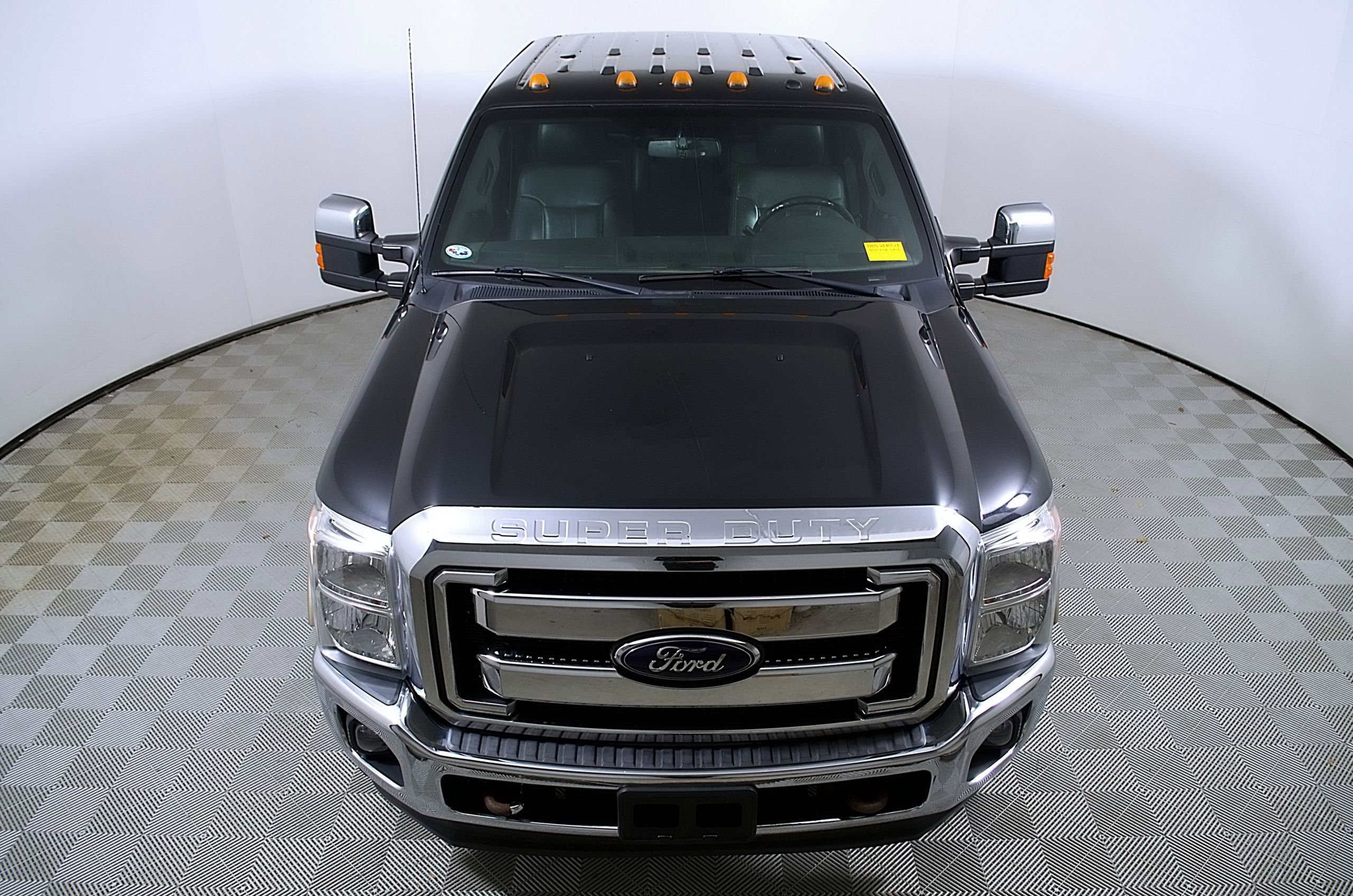 Used 2012 Ford F350 Lariat w/ Chrome Pkg image 4