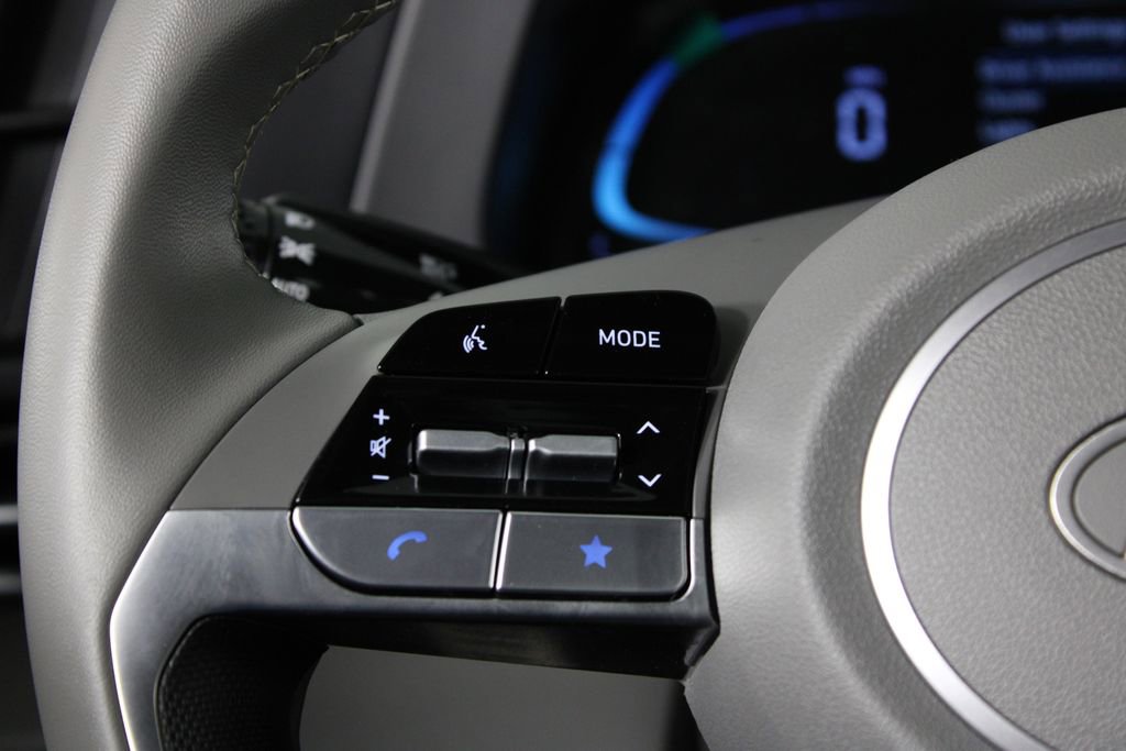 Certified 2026 Hyundai Elantra Sport image 26