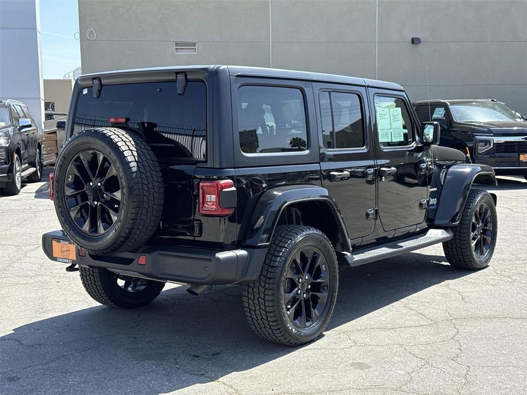 Used 2021 Jeep Wrangler Unlimited Sahara w/ Cold Weather Group image 3