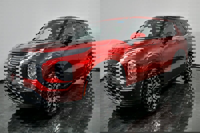 New 2026 Mitsubishi Outlander SE image 5