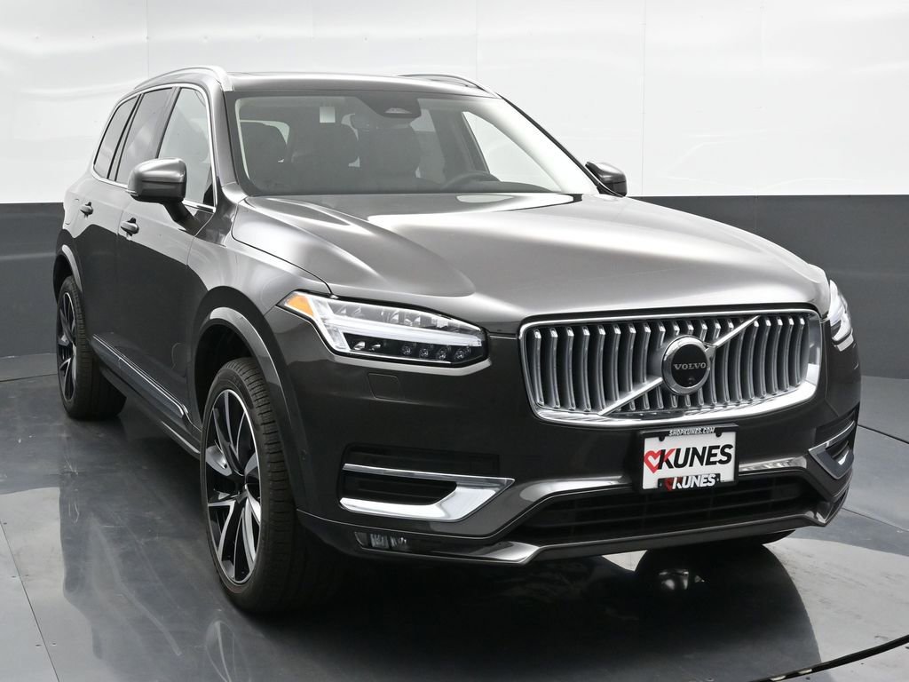 New 2025 Volvo XC90 B6 Plus w/ Protection Package Premier image 4