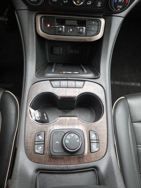 Used 2023 GMC Acadia Denali w/ Denali Technology Package image 20