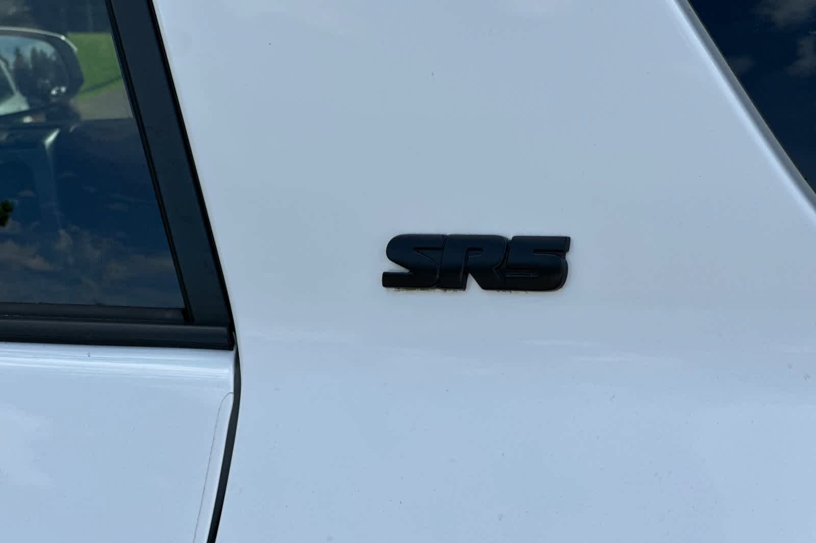 Used 2019 Toyota 4Runner SR5 Premium AWD/4WD image 27