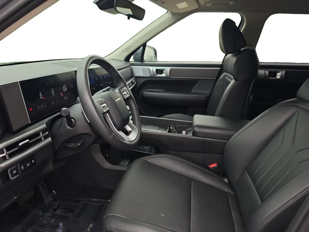 Certified 2025 Hyundai Santa Fe SEL FWD image 12