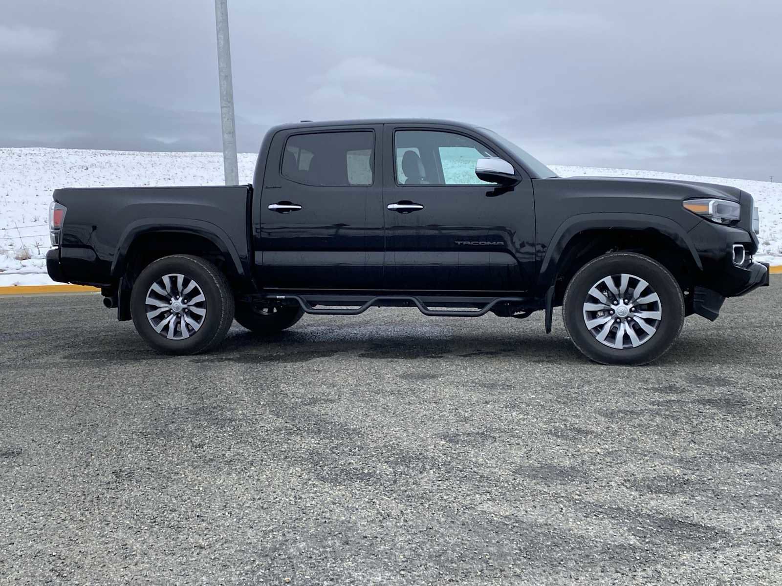Used 2023 Toyota Tacoma Limited w/ Black Out Package (TMS) image 22