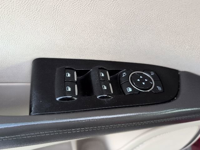 Used 2017 Lincoln MKX Reserve w/ Lincoln MKX Climate Package image 40