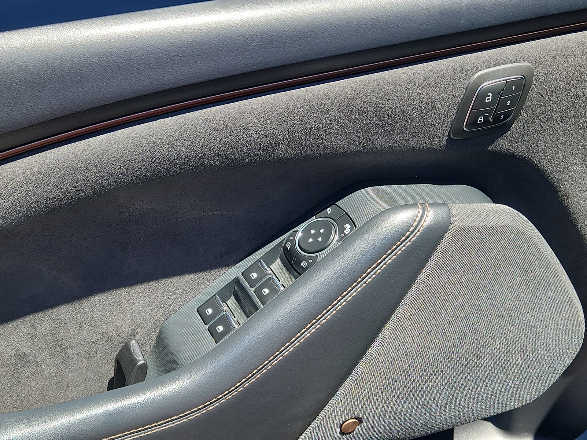 Used 2021 Ford Mustang Mach-E GT AWD/4WD image 15