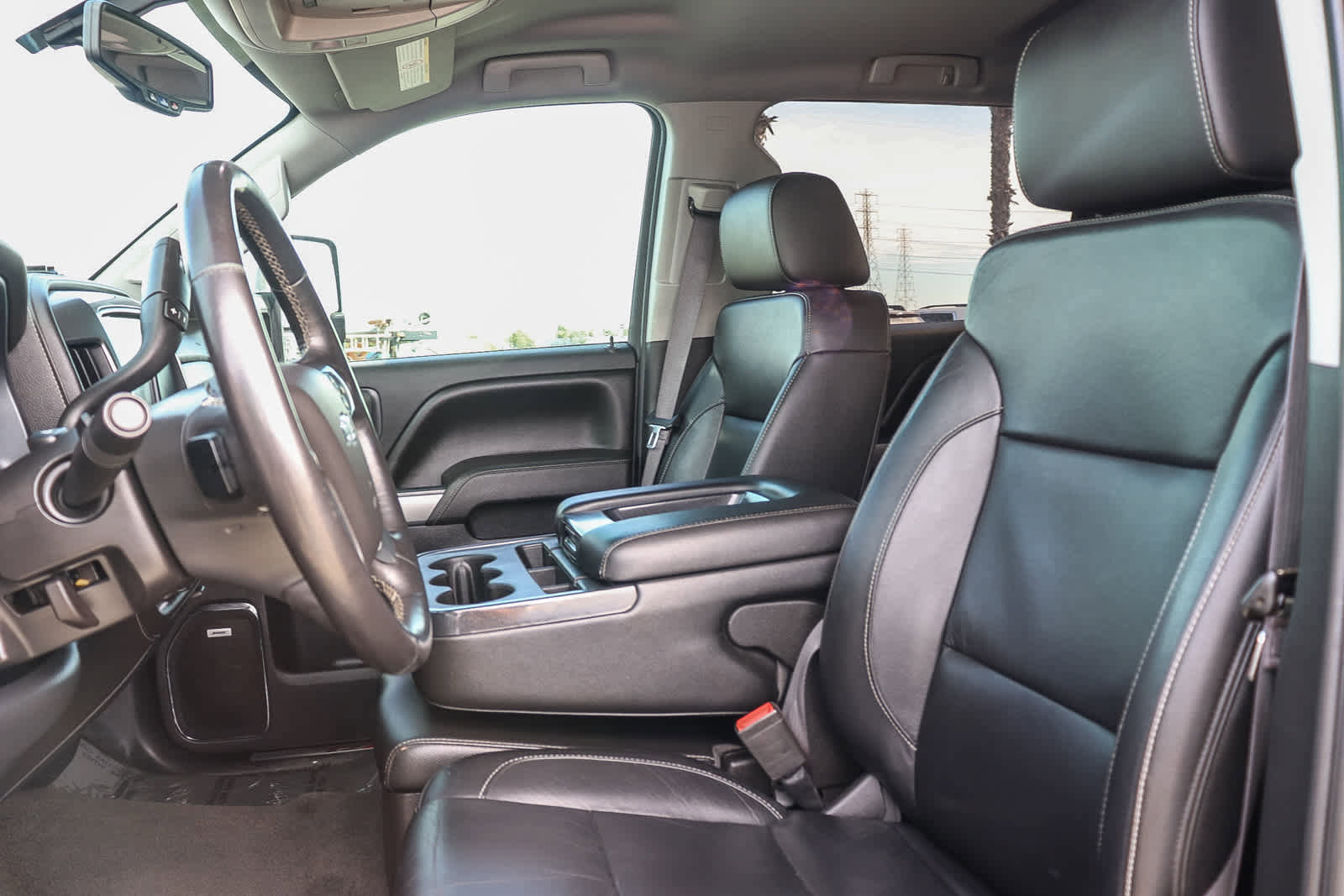 Used 2017 Chevrolet Silverado 2500 LTZ w/ Duramax Plus Package image 18