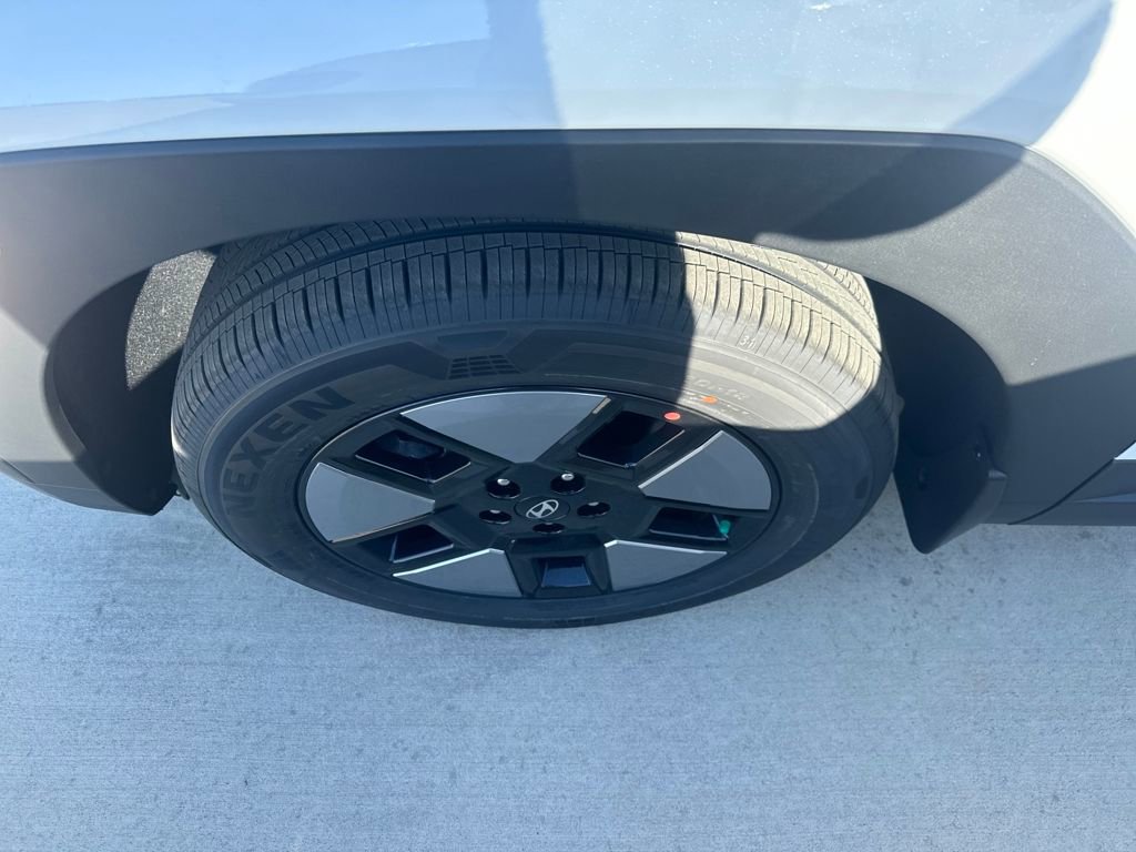 New 2026 Hyundai Santa Fe SE image 9