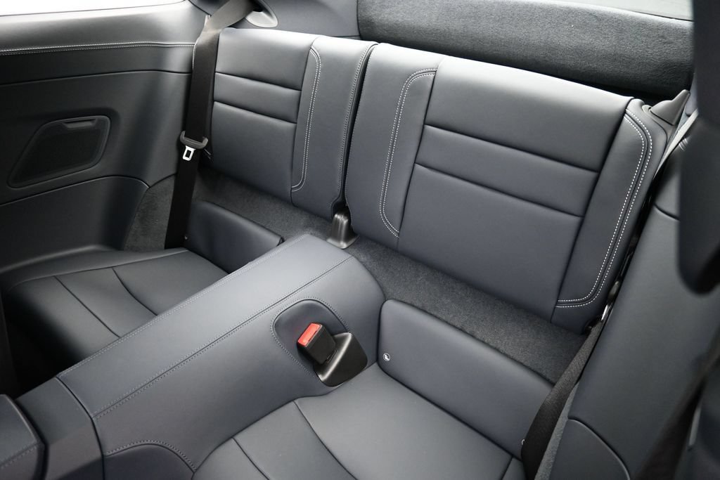 Certified 2025 Porsche 911 Carrera RWD image 23