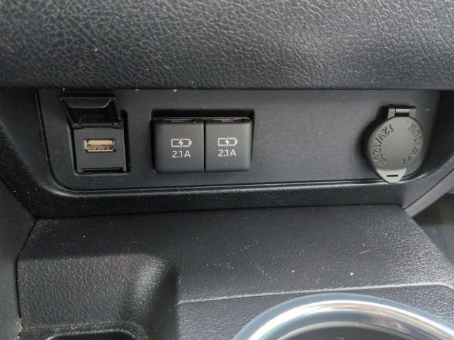 Used 2020 Toyota Sequoia Platinum RWD image 29