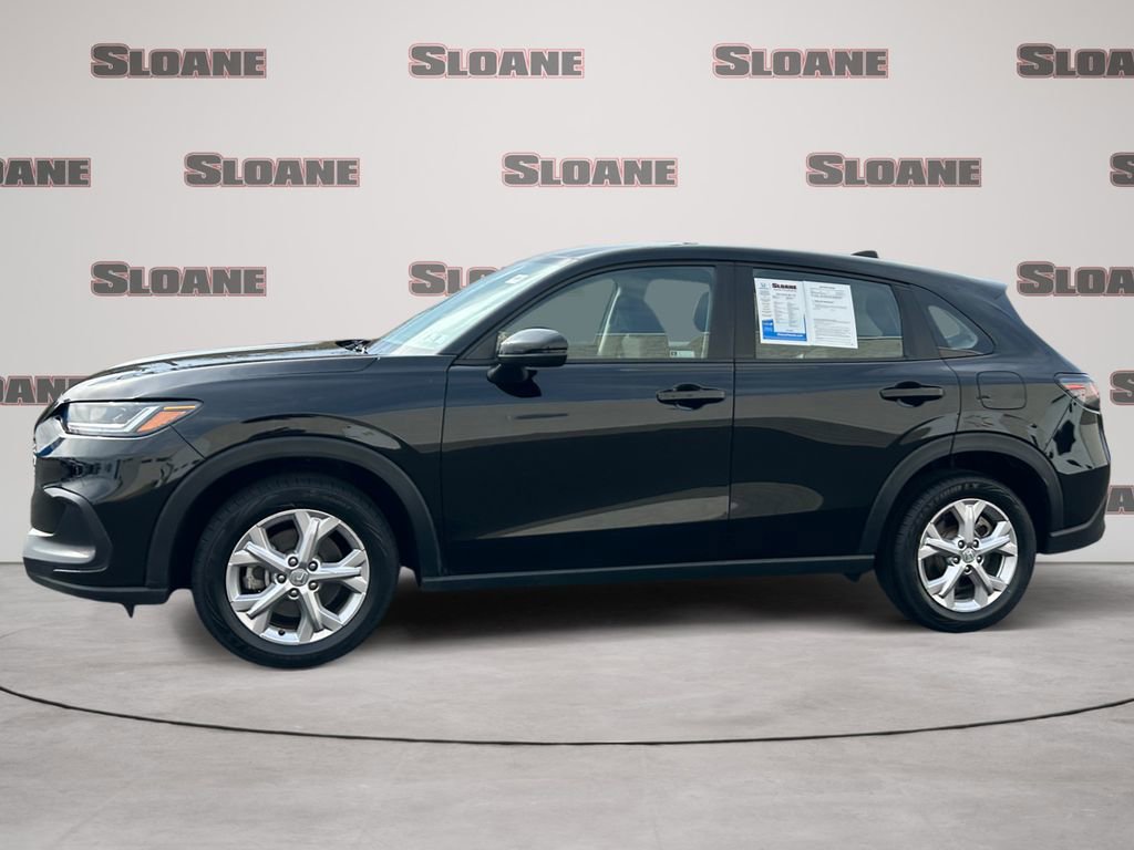 Used 2023 Honda HR-V LX image 2