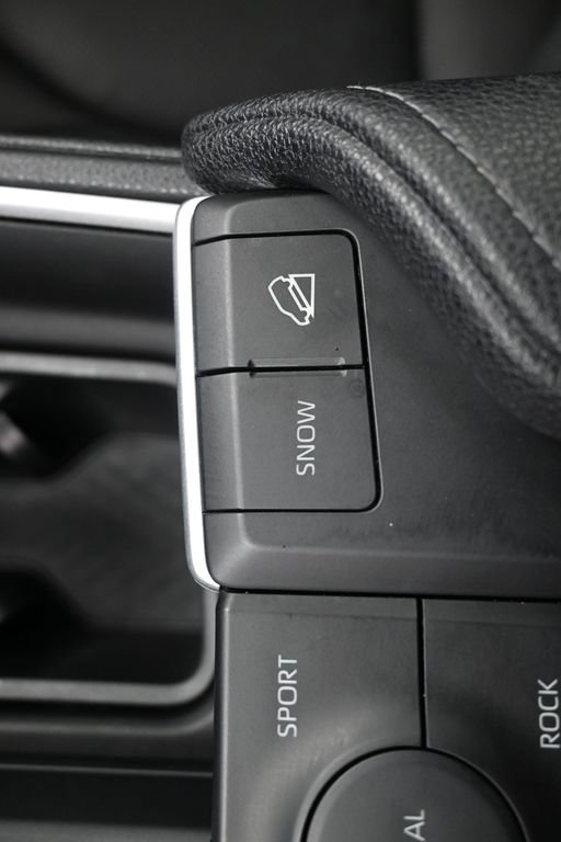 Certified 2024 Toyota Grand Highlander AWD image 29