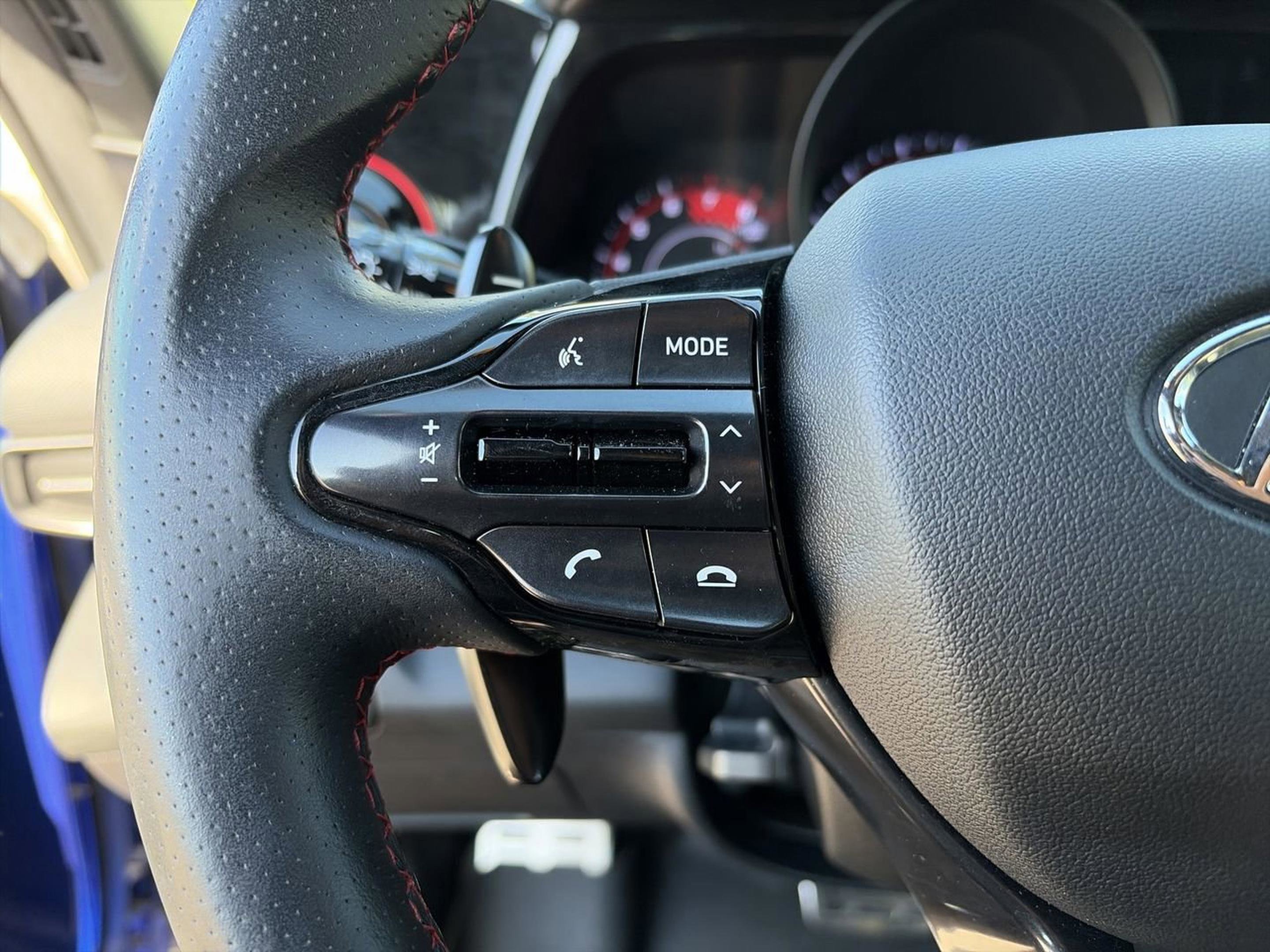 Certified 2022 Hyundai Elantra N Line image 11