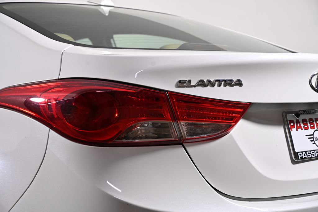 Used 2013 Hyundai Elantra Limited FWD image 8
