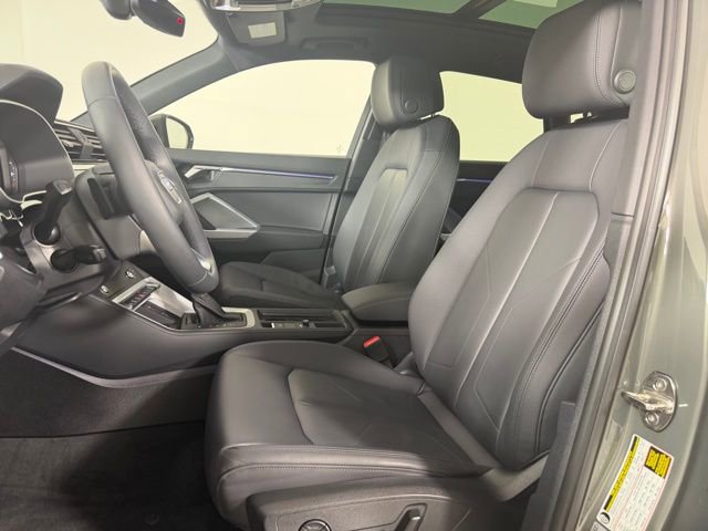Used 2023 Audi Q3 2.0T Premium Plus AWD/4WD image 17