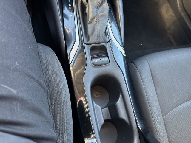 Used 2021 Toyota Corolla LE image 18