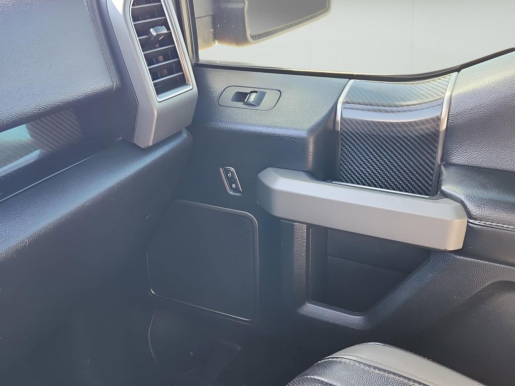 Used 2018 Ford F150 Raptor w/ Equipment Group 802A Luxury image 30