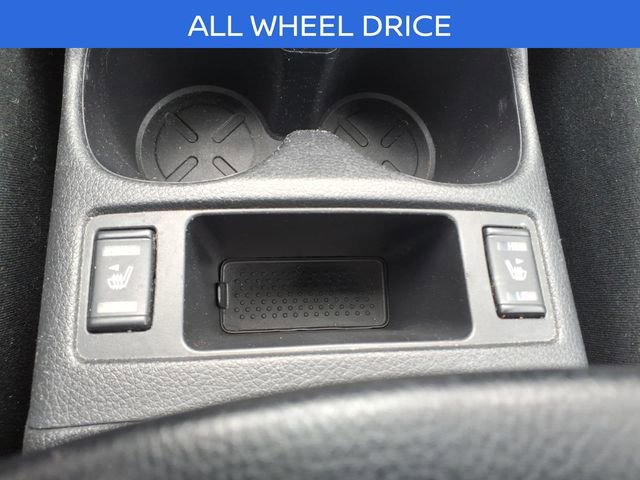 Used 2016 Nissan Rogue SV w/ SV Premium Package image 22