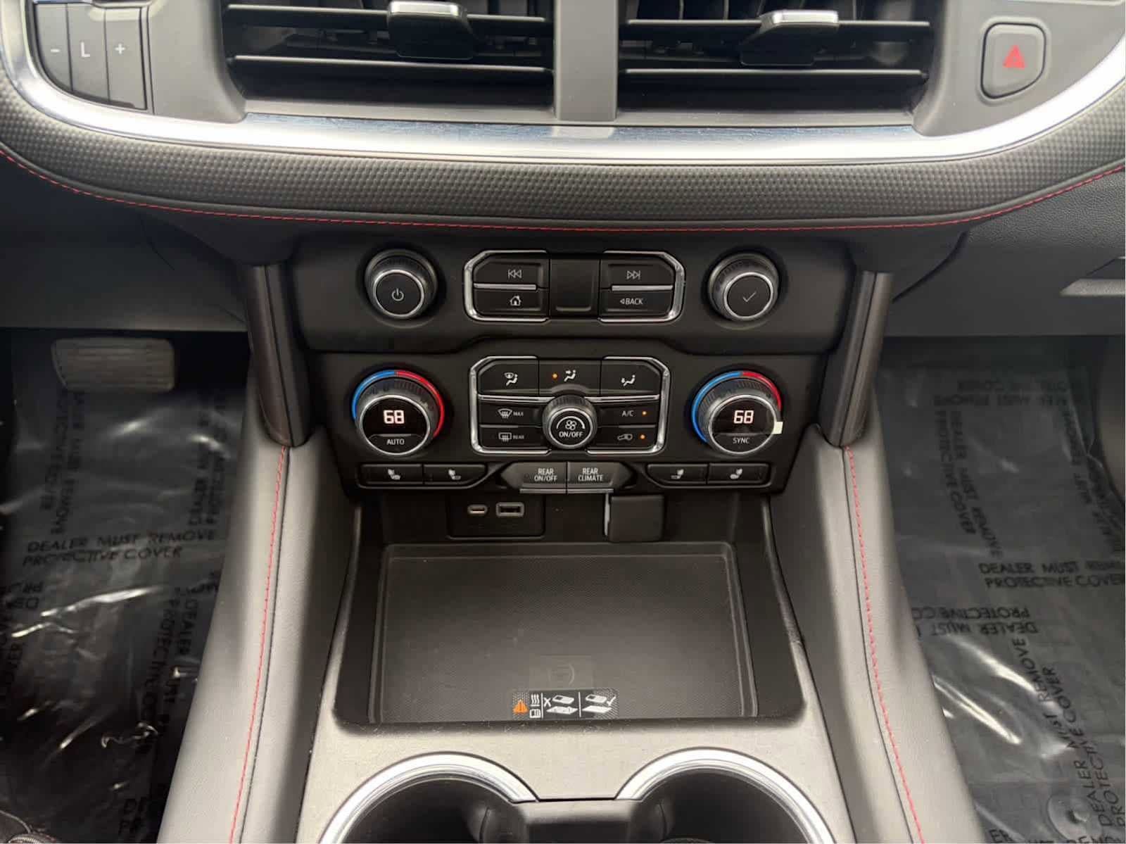 Used 2022 Chevrolet Tahoe RST w/ Sport Performance Package AWD/4WD image 18