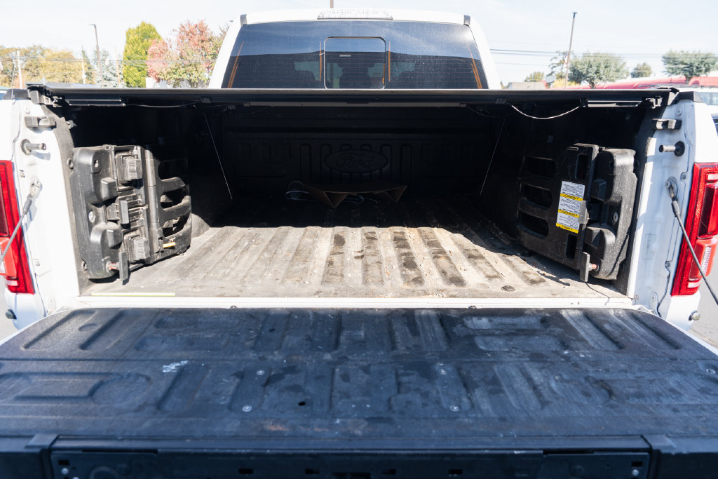 Used 2018 Ford F150 Raptor w/ Equipment Group 802A Luxury AWD/4WD image 8