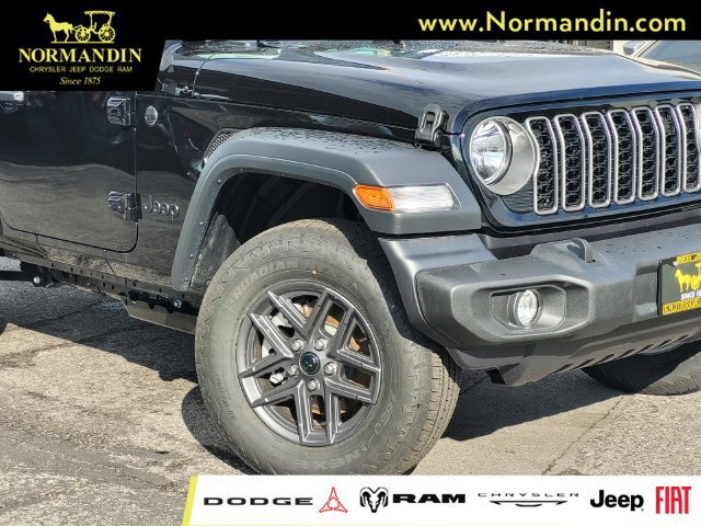 New 2026 Jeep Wrangler Sport AWD/4WD image 3