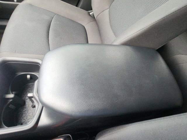 Used 2024 Toyota RAV4 LE AWD/4WD image 27