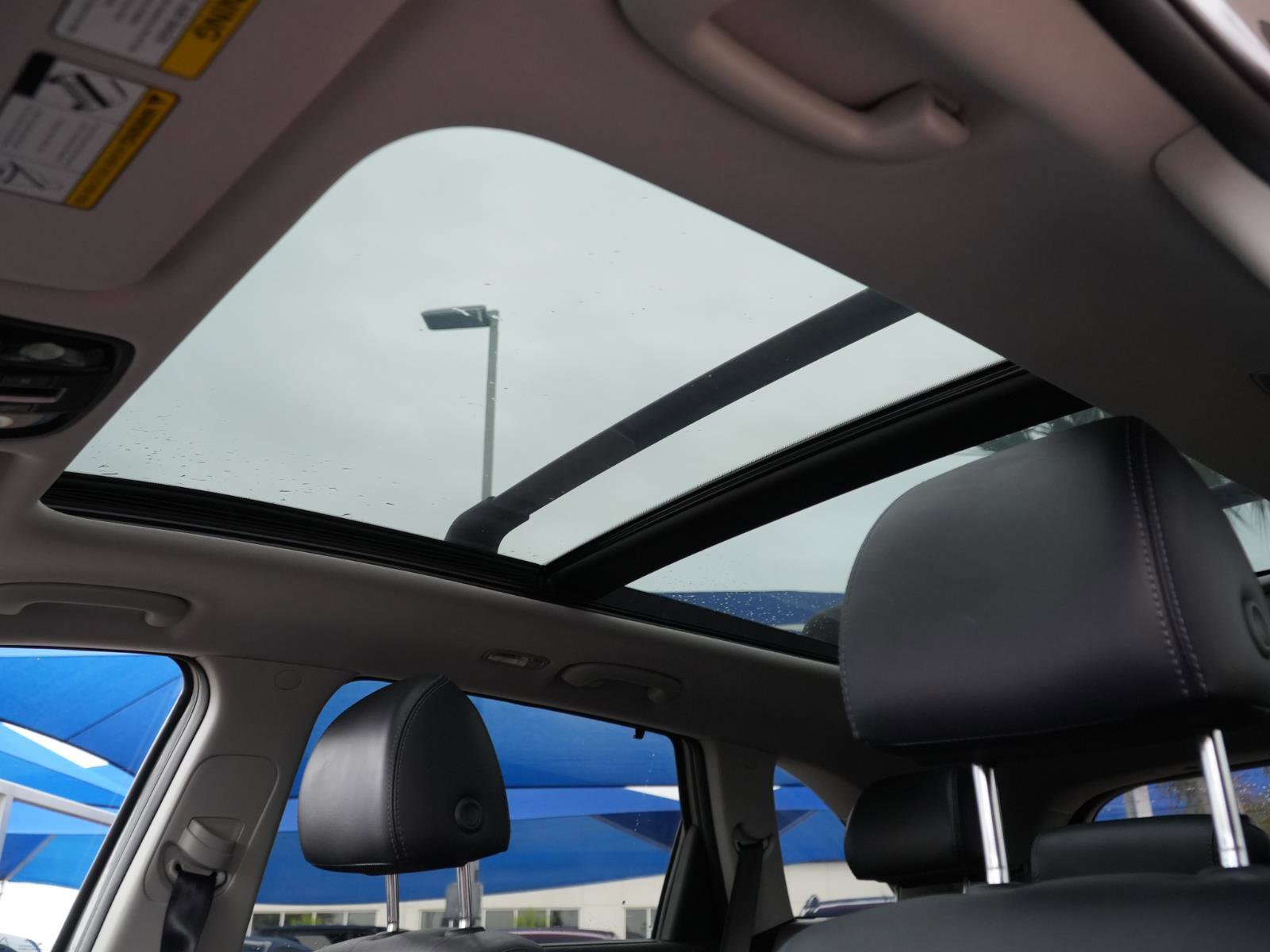 Used 2019 Kia Sorento EX w/ EX Touring Package image 14