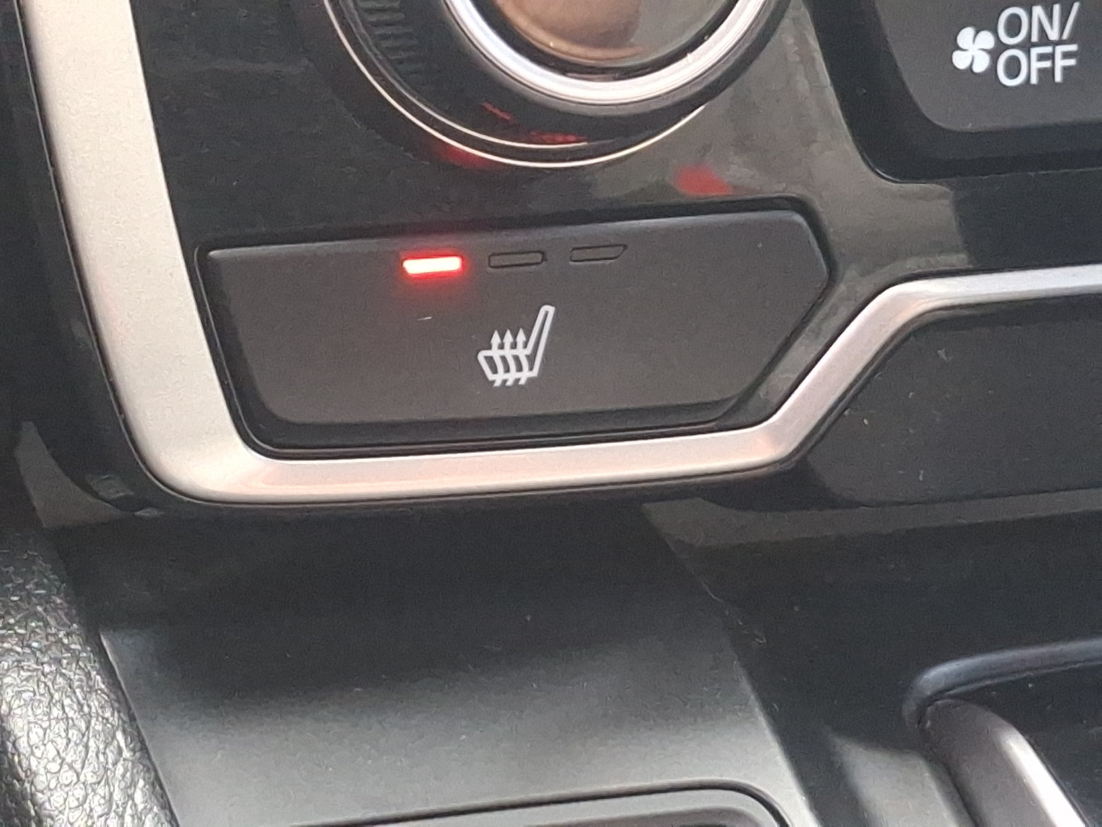 Used 2019 Honda CR-V EX image 24